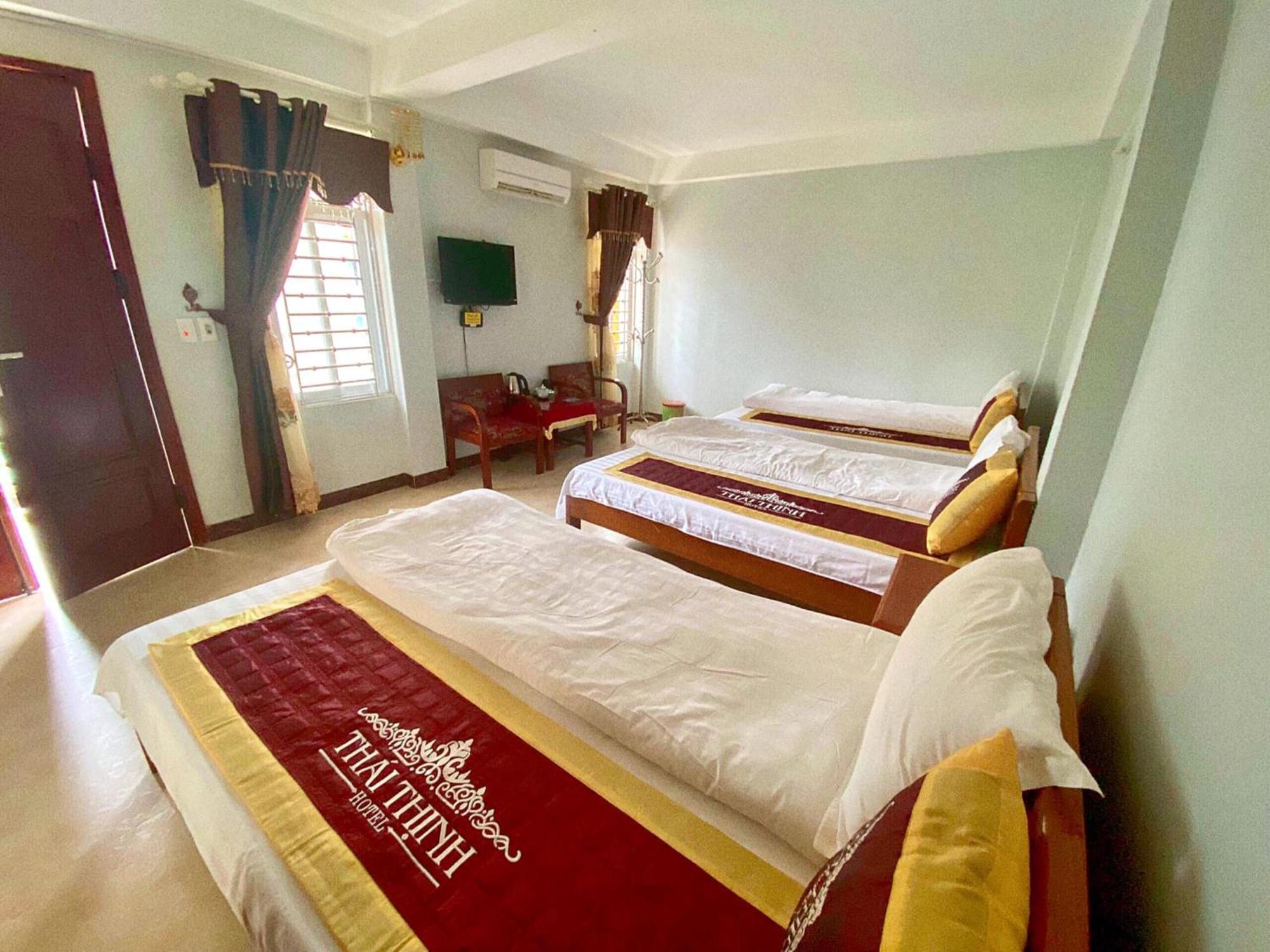 Thai Thinh Hotel Донґван Екстер'єр фото