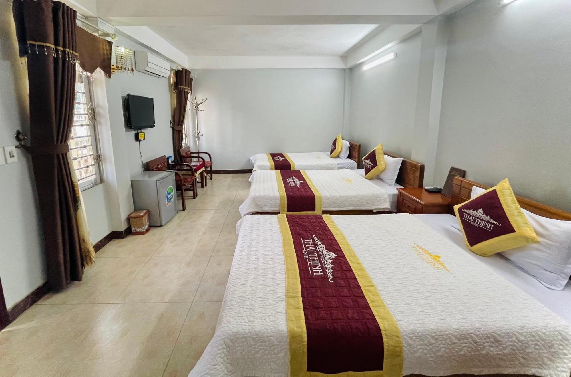 Thai Thinh Hotel Донґван Екстер'єр фото